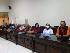 Relawan Perempuan dan Anak Perindo bersama Forum Peduli Perempuan Anak Kediri, Menyuarakan Penangkapan Segera 4 Pelaku Tindak Pidana Pemerkosaan Anak di bawah Umur