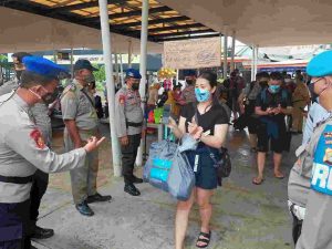 201 Penumpang Kapal ke Pulau Seribu setelah Scan PeduliLindungi di Dermaga Marina Ancol