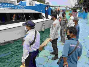 273 Penumpang Kapal Tiba di Wilayah Kep Seribu Selatan Diwajibkan Scan PeduliLindungi