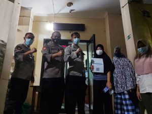 Ingin Mudik, Puluhan Warga Pulau Kelapa Suntik Vaksin Booster Gelaran Polsek Kep Seribu Utara