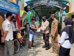 Warga di 8 Pulau diimbau taat ProKes dan dibagikan 1.000 Masker