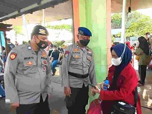 834 Wisatawan Berangkat ke Pulau Seribu Setelah Scan PeduliLindungi di Dermaga Marina Ancol