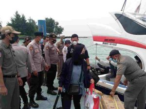 224 Tiba dan 181 Tinggalkan Pulau Tidung, Pospam Ops Ketupat Jaya-2022 Setempat Terus Gelar Pengamanan Arus Wisatawan di Dermaga