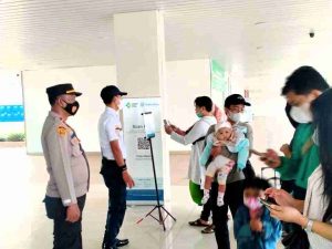 Ke Pulau Seribu Melalui Pelabuhan Kaliadem, 123 Penumpang Kapal Jalani Scan PeduliLindungi