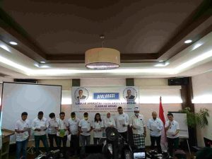 DEKLARASI LASKAR AMAN UNTUK ANIES BASWEDAN:  HADIRNYA BAPAK TENUN KEBANGSAAN MENJADI AKHIR POLEMIK POLITIK IDENTITAS