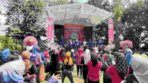 Dalam Rangka Milad Komunitas Santuy ke 3, Politikus PAN Ari Pribadi Setiadarma Santuni Anak-Anak Yatim