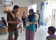 BRI Unit Pekapuran Cimanggis Salurkan Dana Program Indonesia Pintar ke Siswa Penerima Bantuan