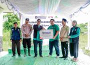Mencegah Abrasi, Indonesia Financial Group Bersama Indonesia Hijau Tanam 5.000 Bibit Mangrove