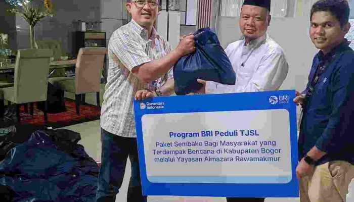 BRI KC Cibubur Salurkan 1000 Paket Sembako untuk Korban Bencana Melalui Yayasan Almazara