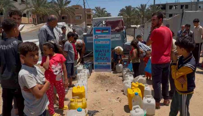 SMART 171 Salurkan Air Bersih untuk 1.000 Warga Gaza di Tengah Blkokade Air