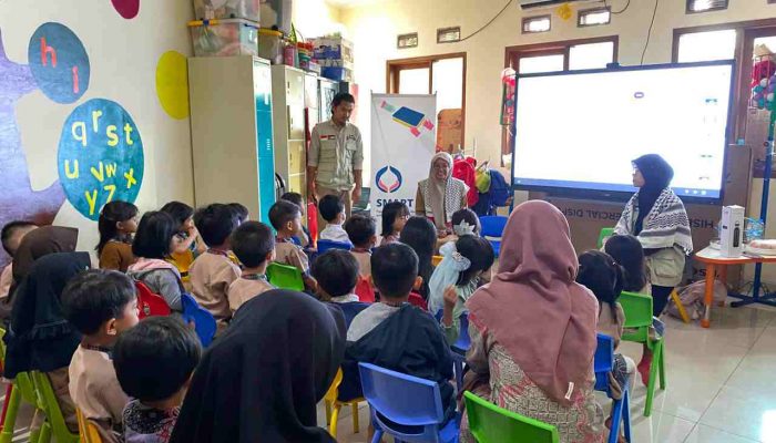 Di Hari yang Sama Israel Bunuh Bocah 4 Tahun, Anak-Anak TK Bandung Sisihkan Uang Jajan untuk Gaza