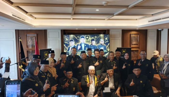 DPP Partai Ummat Secara Resmi Umumkan Jajaran Kepengurusan Partai, Ansufri ID Sambo Diangkat Menjadi Ketua Umum