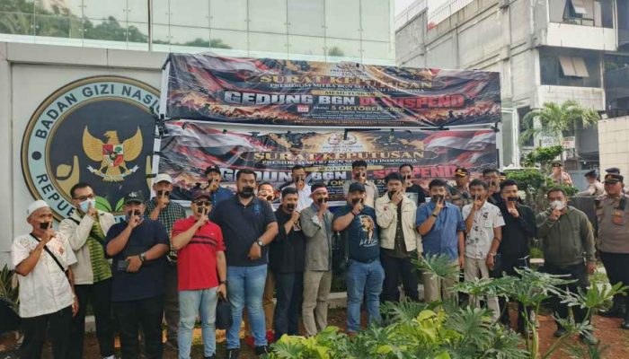 Sejumlah Mitra SPPG Gelar Aksi Demo Didepan Kantor BGN, Soroti  Sejumlah Persoalan Terkait Kebijakan, Hubungan Kemitraan Serta Investasi